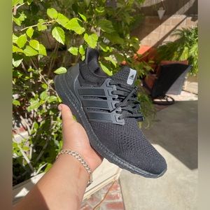 Adidas ultra boost triple black size 11